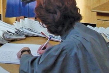 Și grefierii amenință cu proteste. Motivul!