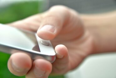 Exploatată în Italia și Elveția cu promisiunea întemeierii unei familii