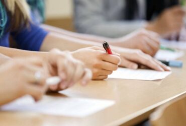 Examene pentru elevii din an terminal unde nu se poate încheia situația școlară