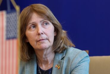 Ambasadorul SUA la Bucureşti, după instalarea lui Ciolacu: Aşteptăm să colaborăm pentru continuarea parteneriatului