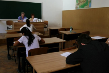 Ministerul Educației a majorat cu 30% sumele primite de profesorii implicați în examene și concursuri naționale