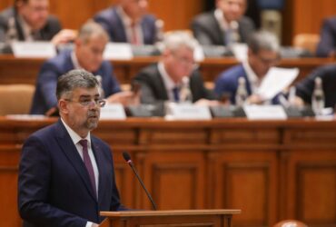 Ciolacu: E o ipocrizie cinică să minţi şi să sperii oamenii doar pentru a câştiga voturi. Vaccinarea nu va fi niciodată obligatorie