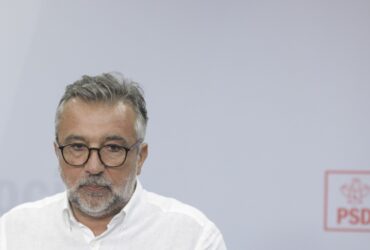 Romaşcanu, despre instabilitatea guvernamentală: Ne rotăm mai tare ca antrenorii de la Steaua