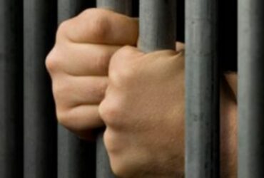 Asasinul din Craiova e băiatul unui polițist