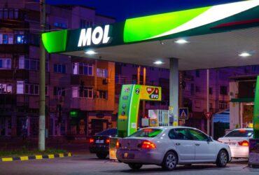 Serbia şi Ungaria au semnat un acord de construire a unui oleoduct pentru consolidarea securităţii energetice