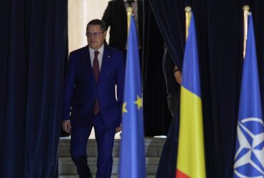 Un lider PNL neagă revenirea lui Eduard Hellvig în partid