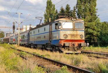 Trenurile au întârziere în zona Arad, din cauza unui deranjament la rețeaua de alimentare cu energie electrică