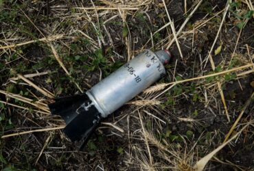 Principiile după care Ucraina spune că va folosi controversatele bombe cu dispersie furnizate de americani