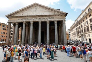 Panteonul din Roma va percepe de luni o taxă de intrare