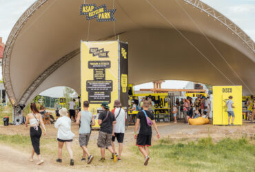 Parcul eco de distracții al ASAP România va fi din nou la Electric Castle, în parteneriat cu Lidl România. Ce jocuri și workshopuri îi așteaptă pe participanți între 19-23 iulie, la Bonțida