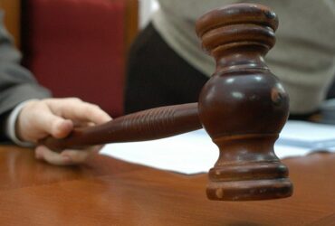 Un copil de 8 ani a învins statul