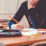 Cursuri gratuite de educație remedială la Română și Matematică