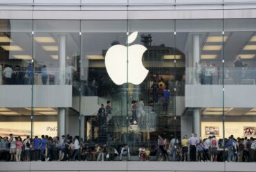 Apple: O nouă scădere a veniturilor (-1,4%) / Vânzările de iPhone dezamăgesc