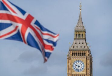 Guvernul britanic intenţionează să amâne din nou controalele post-Brexit pentru a nu alimenta inflaţia