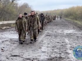 Doi militari din regimentul Azov vorbesc despre captivitatea rusă: „Au făcut totul pentru a ne distruge”