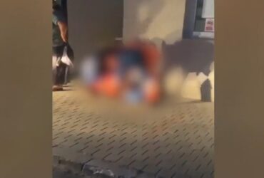 VIDEO ​Mama femeii care a născut pe trotuar în fața spitalului povestește cum s-a întâmplat totul: „​Ieșiți cu ea la poartă și așteptați salvarea” / CNCD s-a autosesizat