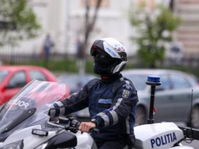 Un şofer s-a ales cu dosar penal, după ce a sărit din maşina aflată în mers / Avea o defecţiune la sistemul de frânare