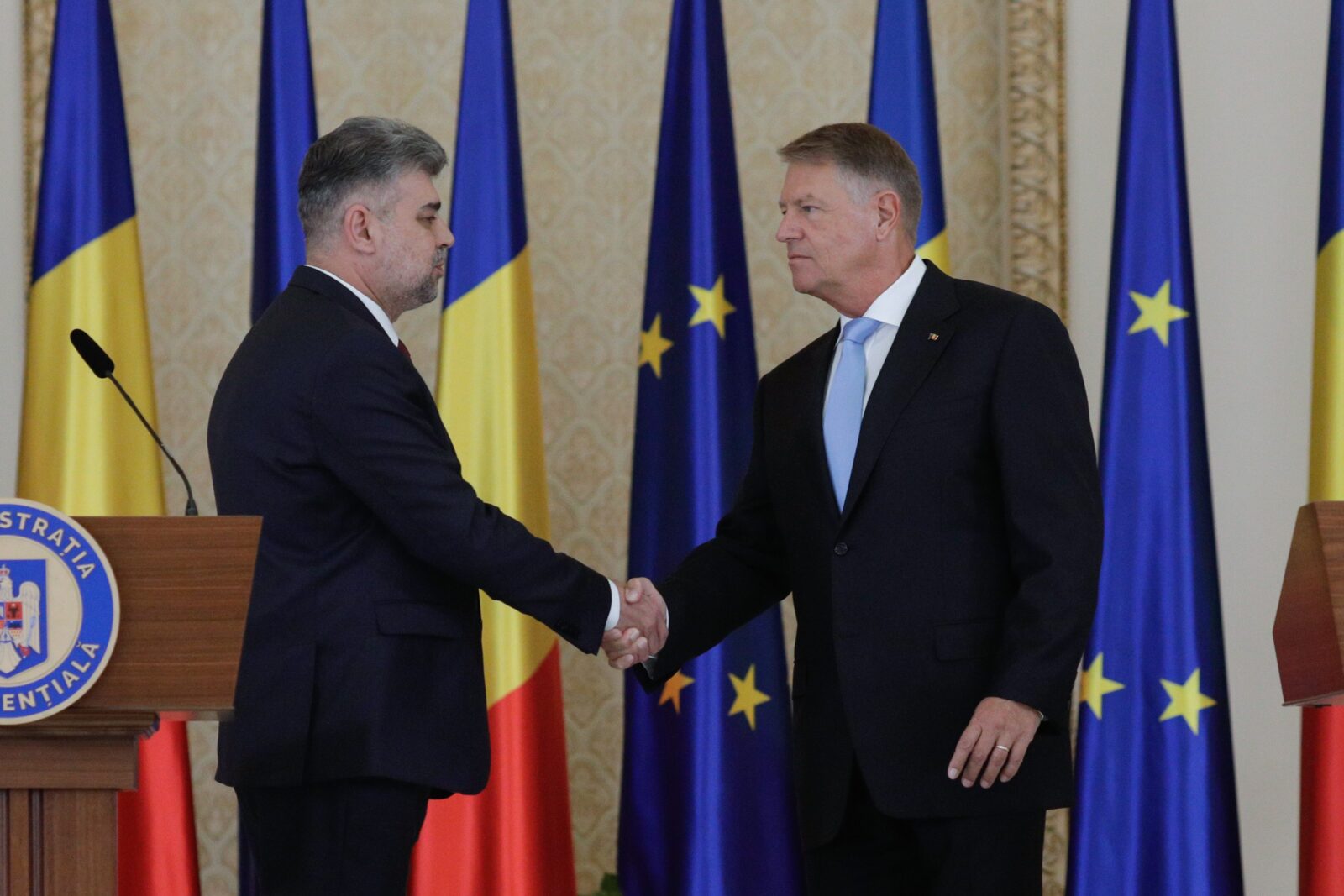 Iohannis promulgă Legea privind măsurile fiscal-bugetare. Ce noi taxe și impozite intră în vigoare