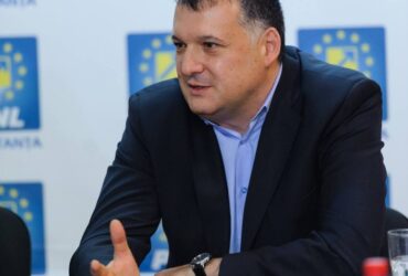 Huțucă: Voucherele de vacanță rămân în forma actuală și nu se vor acorda cash așa cum dorea PSD