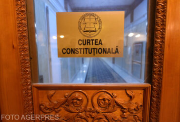 ​ CCR discută sesizarea pe legea ce ar permite anumitor medici să ocupe funcţii de conducere până la 70 de ani