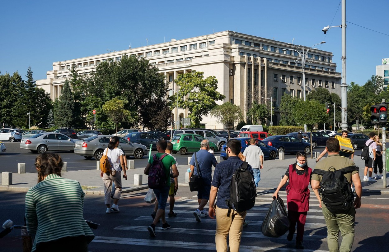 HARTĂ Românii întorși acasă din străinătate: câți sunt, din ce țări au venit și judele în care s-au stabilit