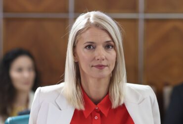 Alina Gorghiu: Sunt milioane de consumatori de droguri / Nu-i putem băga pe toți la pușcărie, trebuie ajutaţi să scape de dependență