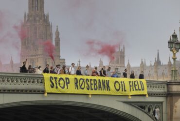 Marea Britanie a aprobat exploatarea unui controversat câmp de petrol şi gaze în Marea Nordului