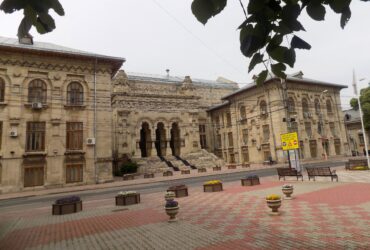 „Războiul hibrid reflectat în media” – tema fierbinte lansată în dezbatere de Asociația Română de Istorie a Presei