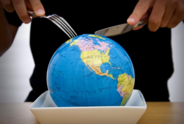 Malnutriția, o problemă la nivel global, dar și în România. O masă caldă la școală, o posibilă soluție