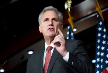 Premieră în istoria SUA : Liderul republican Kevin McCarthy demis de la conducerea Camerei Reprezentanților