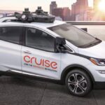 California suspendă licența Cruise pentru vehiculele sale autonome