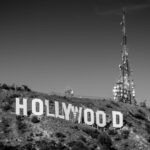 Scenariştii de la Hollywood au încentat greva după ce au căzut la înţelegere cu studiourile