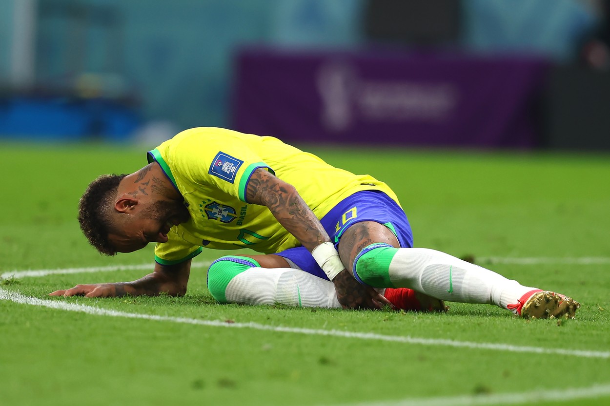 VIDEO Neymar, accidentare gravă – Verdictul medicilor înainte ca starul brazilian să fie operat
