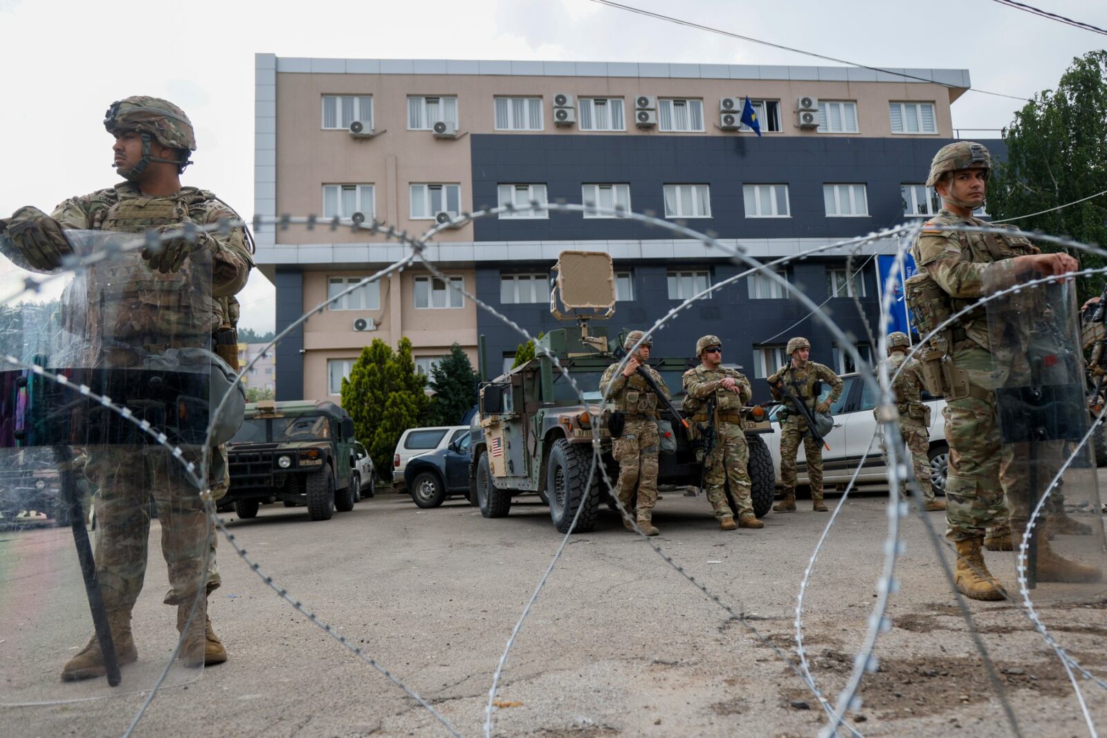 Serbia îl reține pe un politician sârb din Kosovo implicat în atacul armat