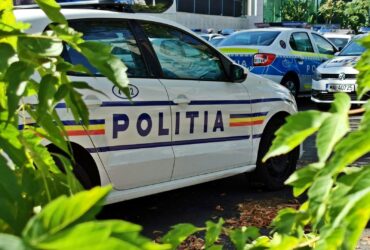 Șase tineri drogați, găsiți de poliție lângă un club din București / În maşină aveau 80 de tuburi cu „funny gas”