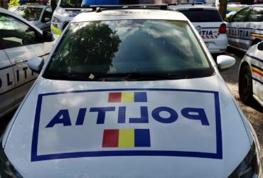 11 bărbaţi, membri ai două clanuri rivale care s-au bătut pe stradă, în Ploieşti, cu bâte, macete, săbii şi topoare, au fost reţinuţi