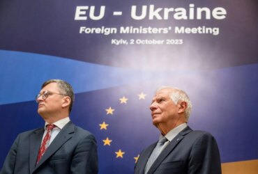 Victoria ucraineană depinde de cooperarea cu Europa, le-a spus Zelenski miniştrilor de externe ai UE reuniţi la Kiev / „Nu văd niciun stat membru care să se clatine”. Borrell a propus un nou pachet de ajutor, de 5 mld. euro