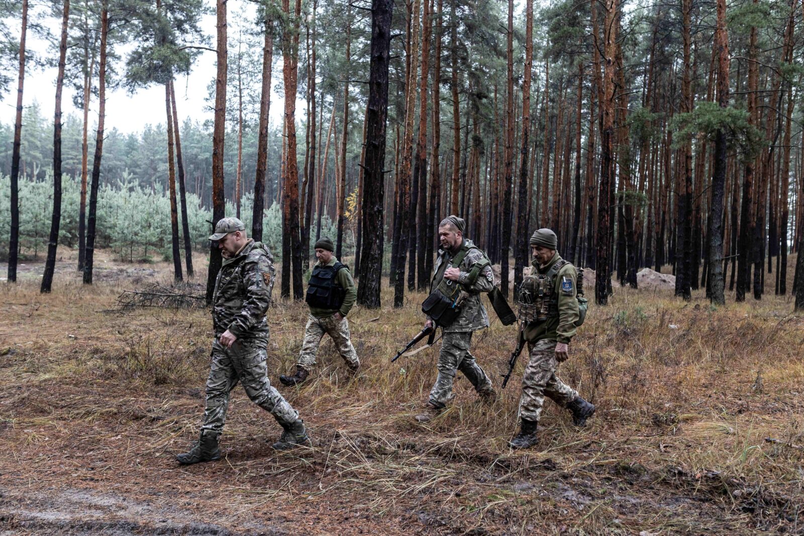 LIVE Război în Ucraina, ziua 614: Șoigu spune că Rusia e pregătită de discuții pentru o soluție post-conflict / Trupele ucrainene au avansat pe axa Bahmut iar cele rusești la vest de orașul Donețk / 60 de persoane au fost arestate în Daghestan