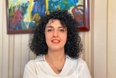 Premiul Nobel pentru Pace: Narges Mohammadi a primit cu bucurie vestea şi a „sărbătorit” cu colegele de celulă, a transmis familia ei