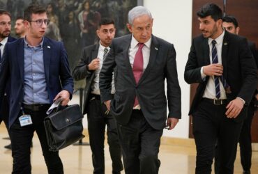 Benjamin Netanyahu amenință că răspunsul Israelului la atacul Hamas „va schimba Orientul Mijlociu”