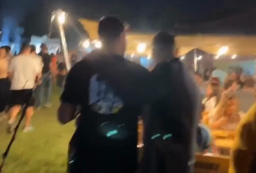 Incident cu președintele AUR -George Simion- la festivalul ‘Micul de Aur’