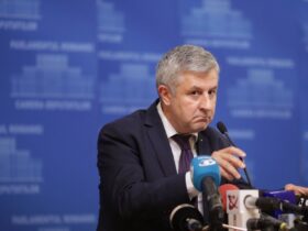 Avalanșă de critici la adresa noii legi a pensiilor publice