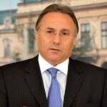 Gheorghe Nichita a fost eliberat condiţionat. Fostul primar din Iaşi, la ieşirea din penitenciar: „Nu mă mai interesează politica, dar mă interesează prezenţa în spaţiul public”