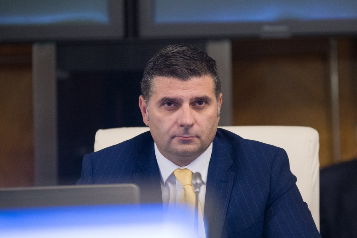 Parlamentul alege noua conducere a ASF. Primele nume vehiculate SURSE