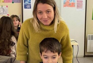 Viitorul către robotică, arătat copiilor prin jocuri. Profesoară: „Mă bucură că au mereu întrebări“