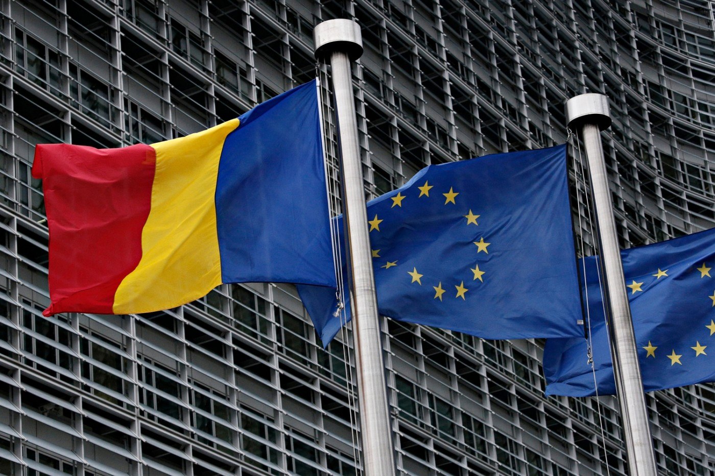 Libera circulație și menținerea păcii, printre primele rezultate ale UE indicate de români