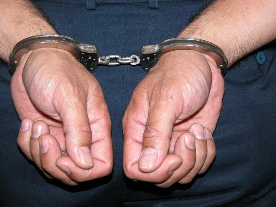 Conflict cu vecinul. L-a ucis, acum e reținut de procurori