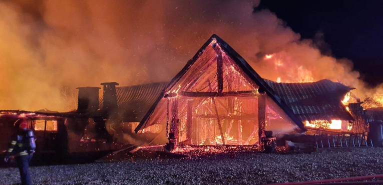 Incendiul de la Ferma Dacilor: S-a stabilit “sursa probabilă”
