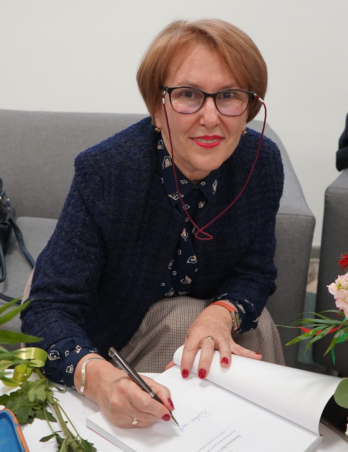 Universitatea Vârstei a Treia, un proiect unic în România, pentru o senectute activă. Creatoarea Violeta Pușcașu: „A fost revelația vieții“ Universitatea Vârstei a Treia, un proiect unic în România, pentru o senectute activă. Creatoarea Violeta Pușcașu: „A fost revelația vieții“