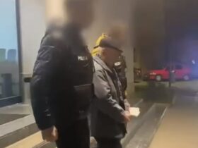 Profesor reținut după ce a agresat sexual o elevă la meditații Profesor reținut după ce a agresat sexual o elevă la meditații